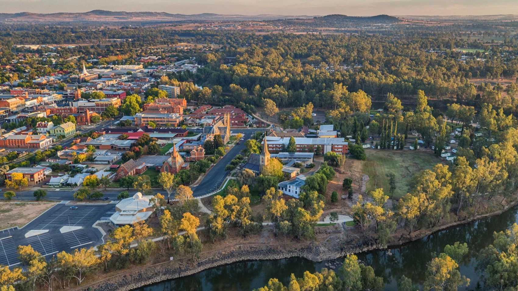 Wagga Wagga & Riverina